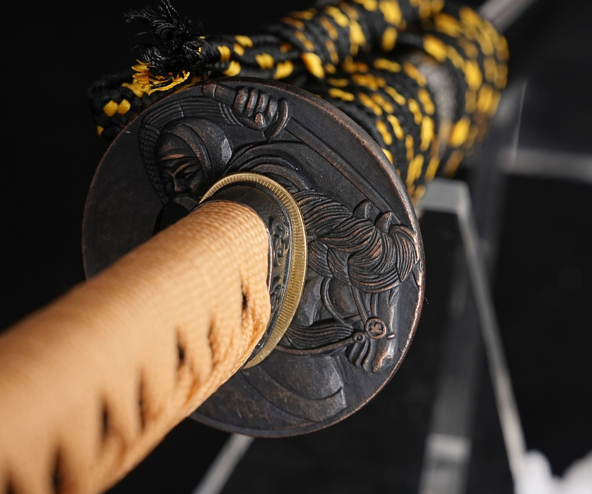 Liomugai-tsuba-2026-Katana Liomugai's training sword with its specific tsuba